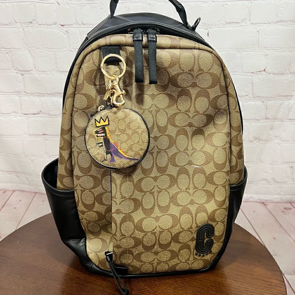 Coach X Basquiat Circular Coin Pouch In Signature Canvas Lim… - Picture 8 of 11